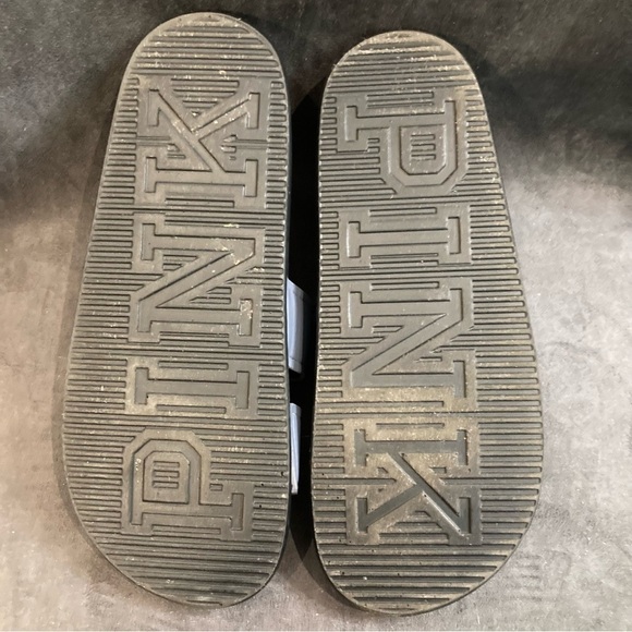 PINK Sz 9 Two Strap Slip  On Rubber Sole Slides Sandals - Picture 6 of 10